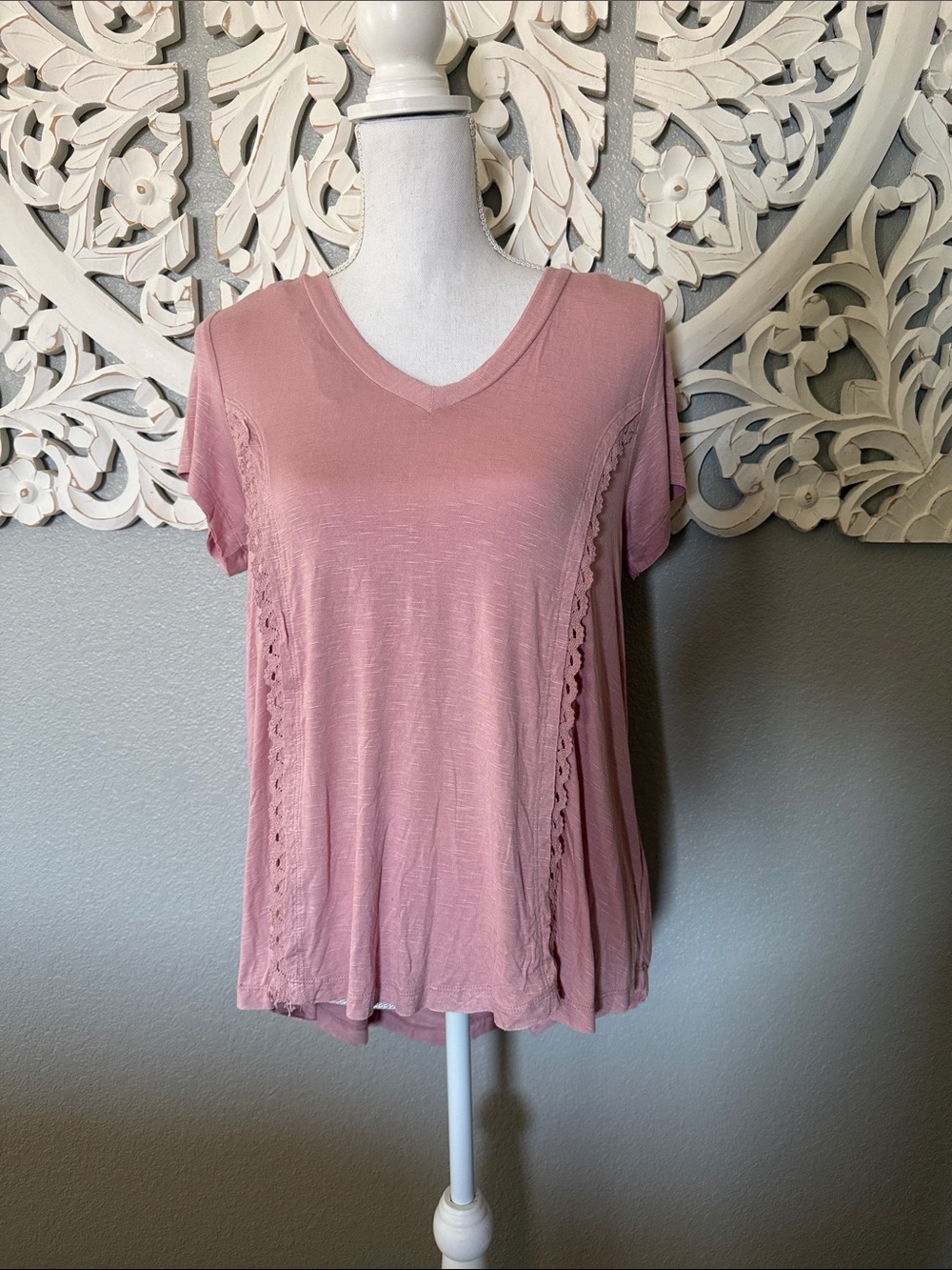 Knox Rose Dusty Rose V-Neck Short Sleeve Top